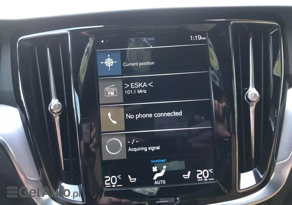 VOLVO V60 T6 AWD Momentum Pro