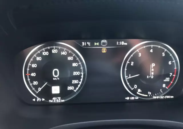 VOLVO V60 T6 AWD Momentum Pro