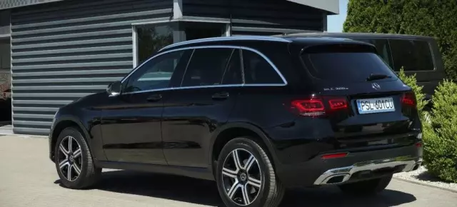 MERCEDES-BENZ Glc 