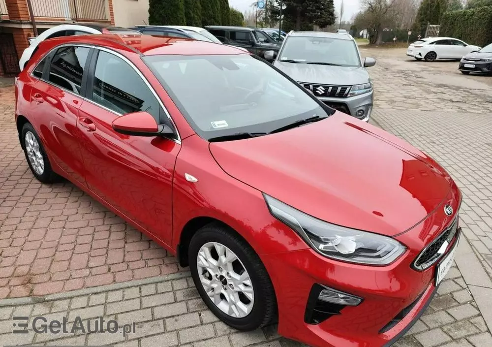 KIA Ceed 1.5 T-GDI M DCT