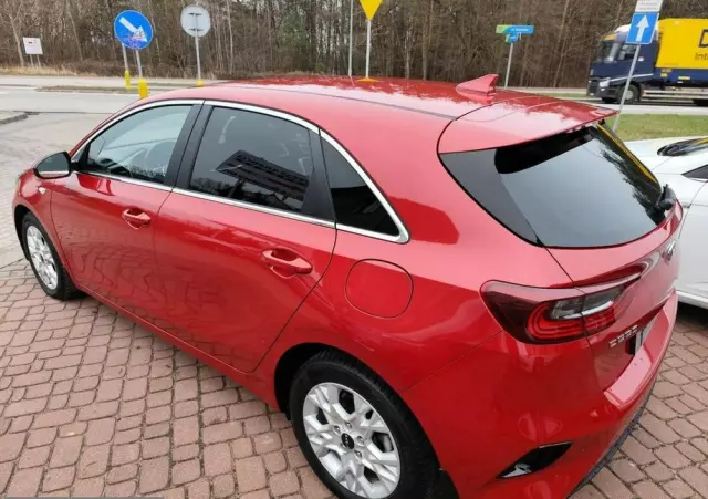 KIA Ceed 1.5 T-GDI M DCT