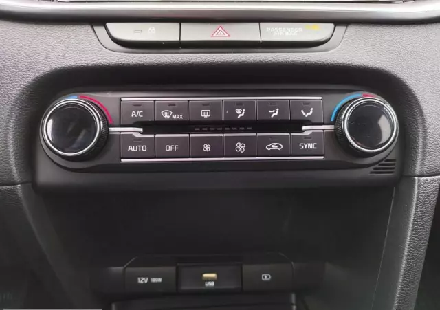 KIA Ceed 1.5 T-GDI M DCT