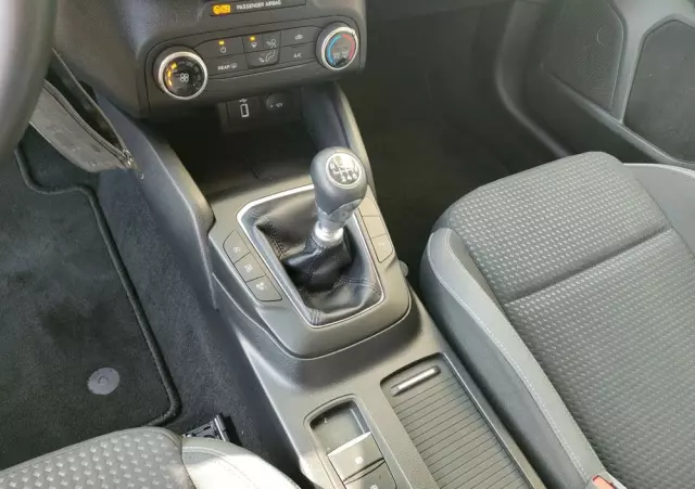 FORD Focus 2.0 EcoBlue Titanium Business