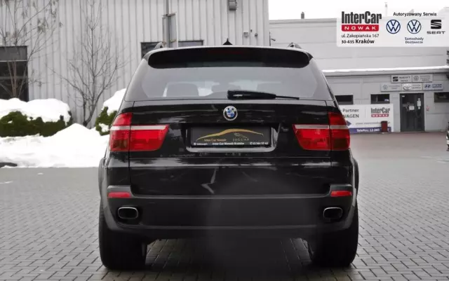 BMW X5 4.8i xDrive