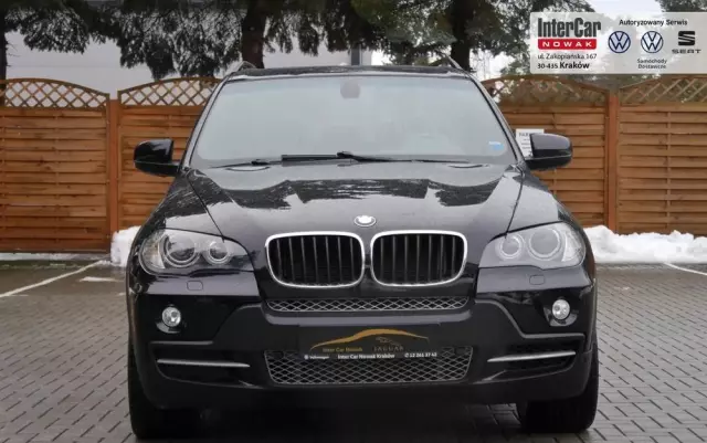 BMW X5 4.8i xDrive