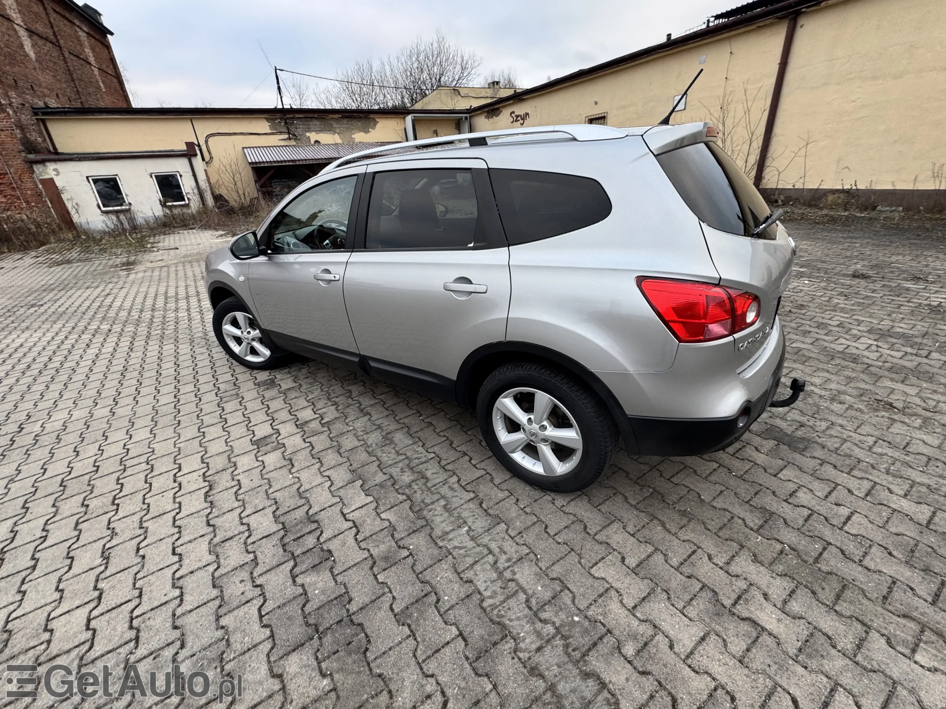 NISSAN Qashqai+2 