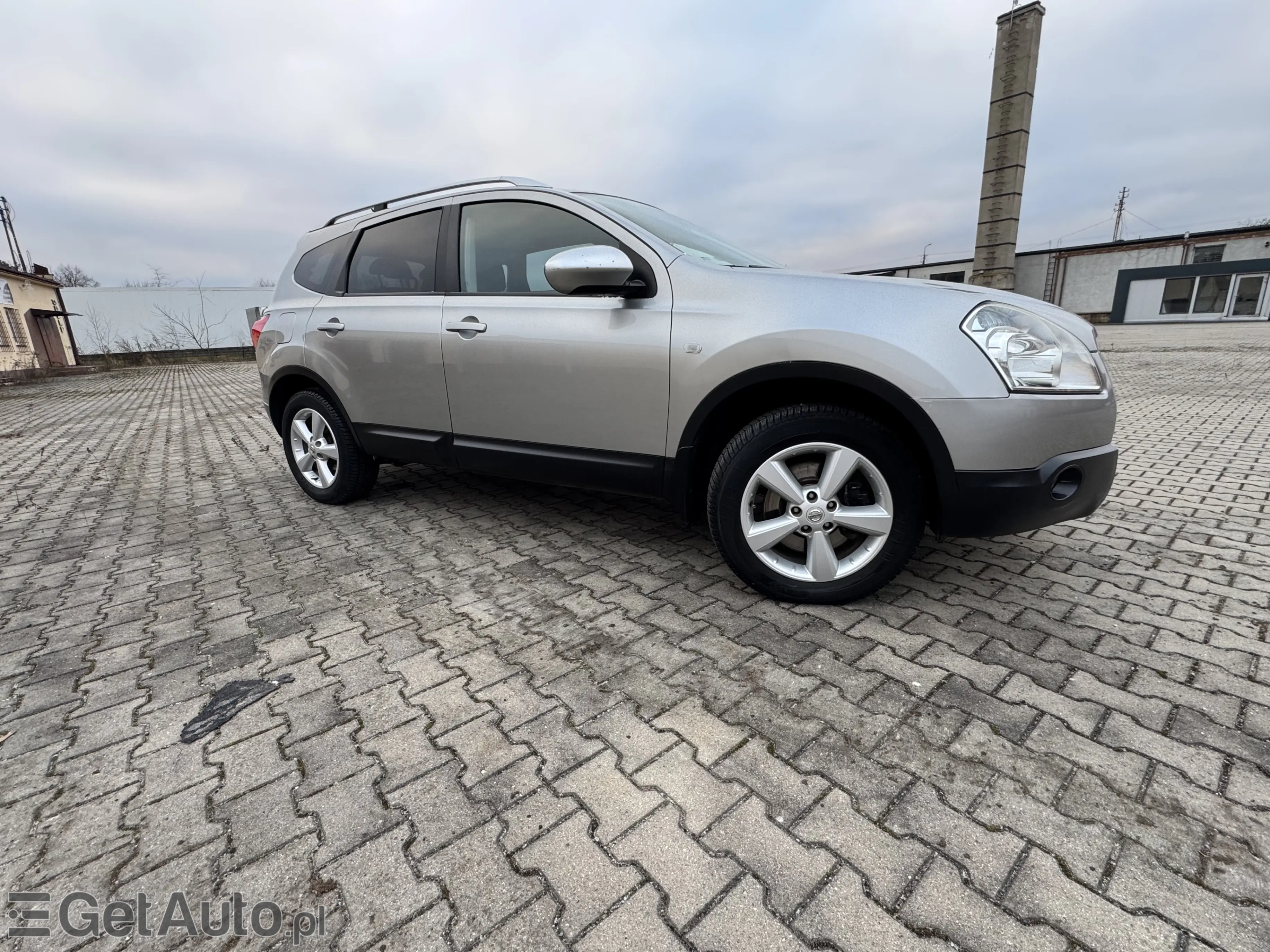 NISSAN Qashqai+2 
