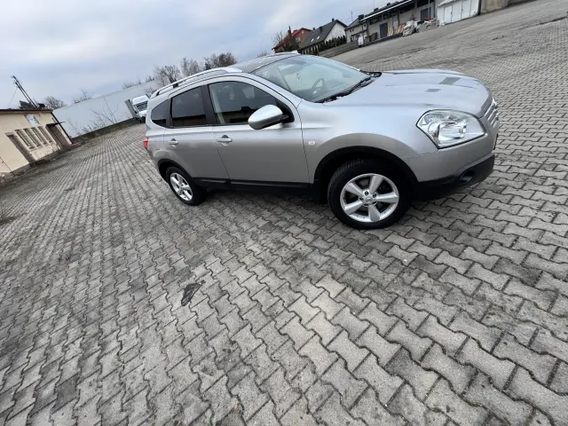 NISSAN Qashqai+2 