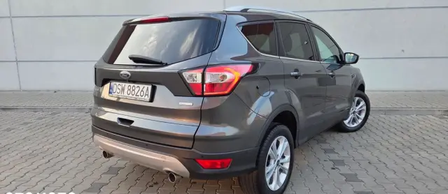 FORD Kuga 1.5 EcoBoost 2x4 Titanium