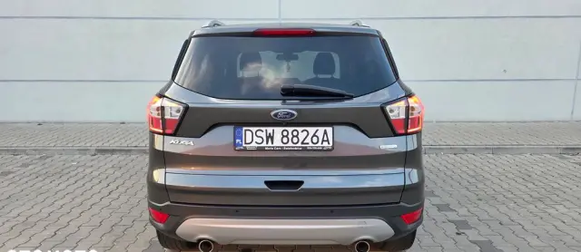 FORD Kuga 1.5 EcoBoost 2x4 Titanium