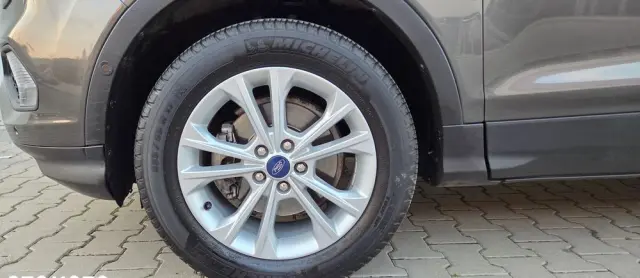 FORD Kuga 1.5 EcoBoost 2x4 Titanium