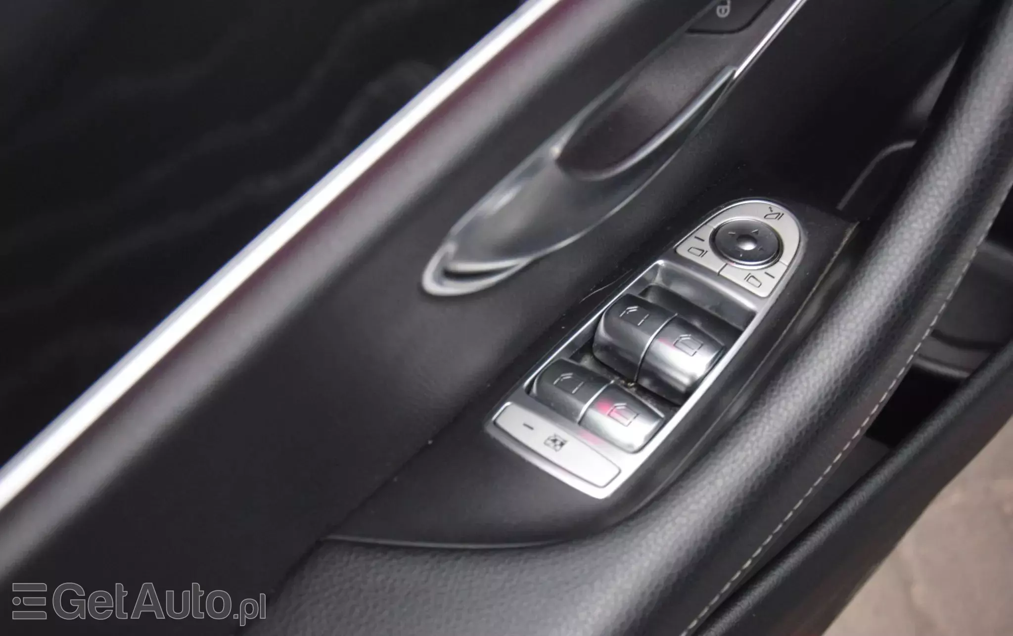 MERCEDES-BENZ Klasa E 200 d T 9G-TRONIC AMG Line