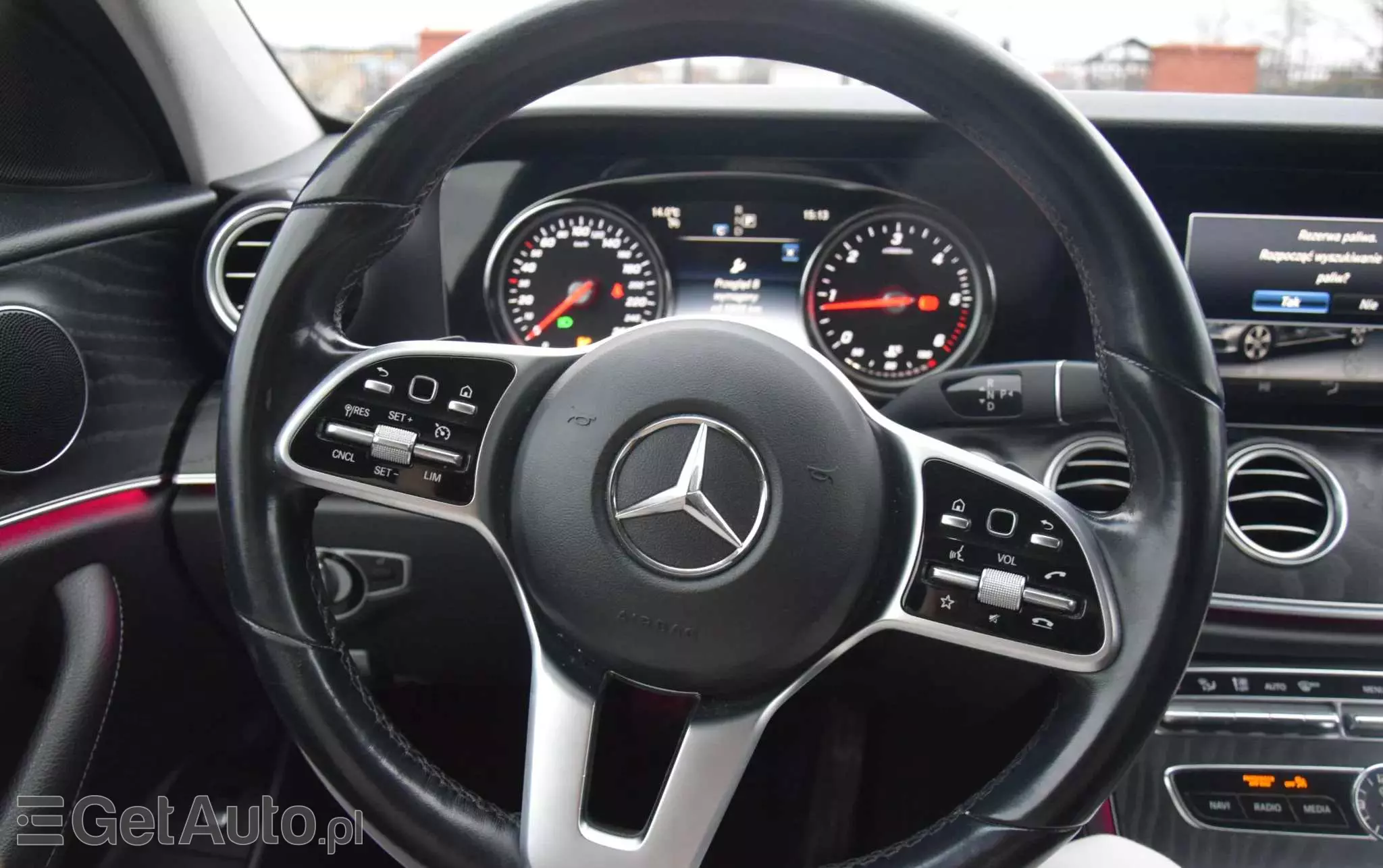 MERCEDES-BENZ Klasa E 200 d T 9G-TRONIC AMG Line