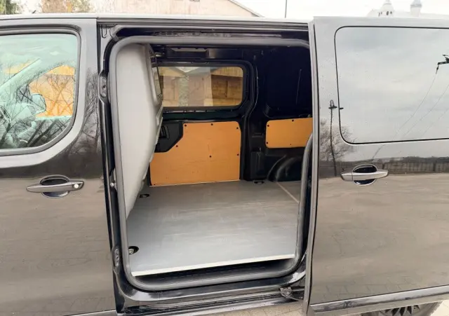 PEUGEOT Expert/2.0/ Long/SPROWADZONY /1 WŁ/FV23%/3-OS /5-DRZWI/SERWISOWANY/VW/FORD/OPEL/CITROEN 