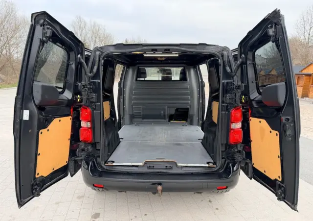 PEUGEOT Expert/2.0/ Long/SPROWADZONY /1 WŁ/FV23%/3-OS /5-DRZWI/SERWISOWANY/VW/FORD/OPEL/CITROEN 