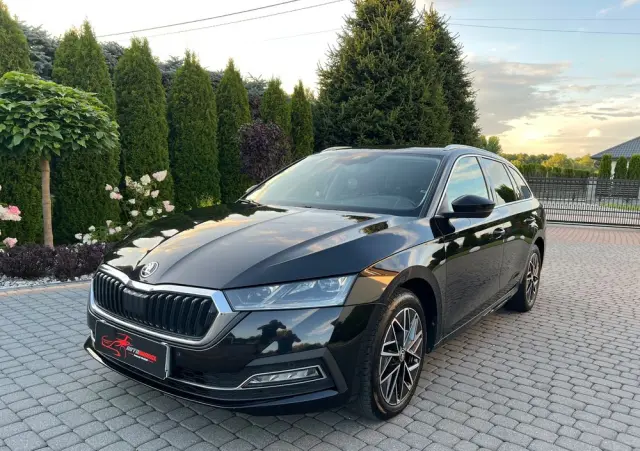 SKODA Octavia 2.0 TDI Style DSG