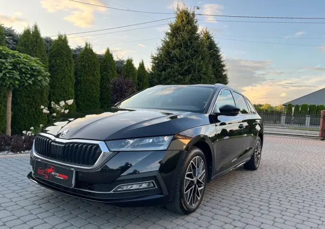 SKODA Octavia 2.0 TDI Style DSG