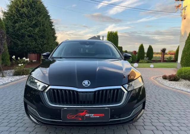 SKODA Octavia 2.0 TDI Style DSG
