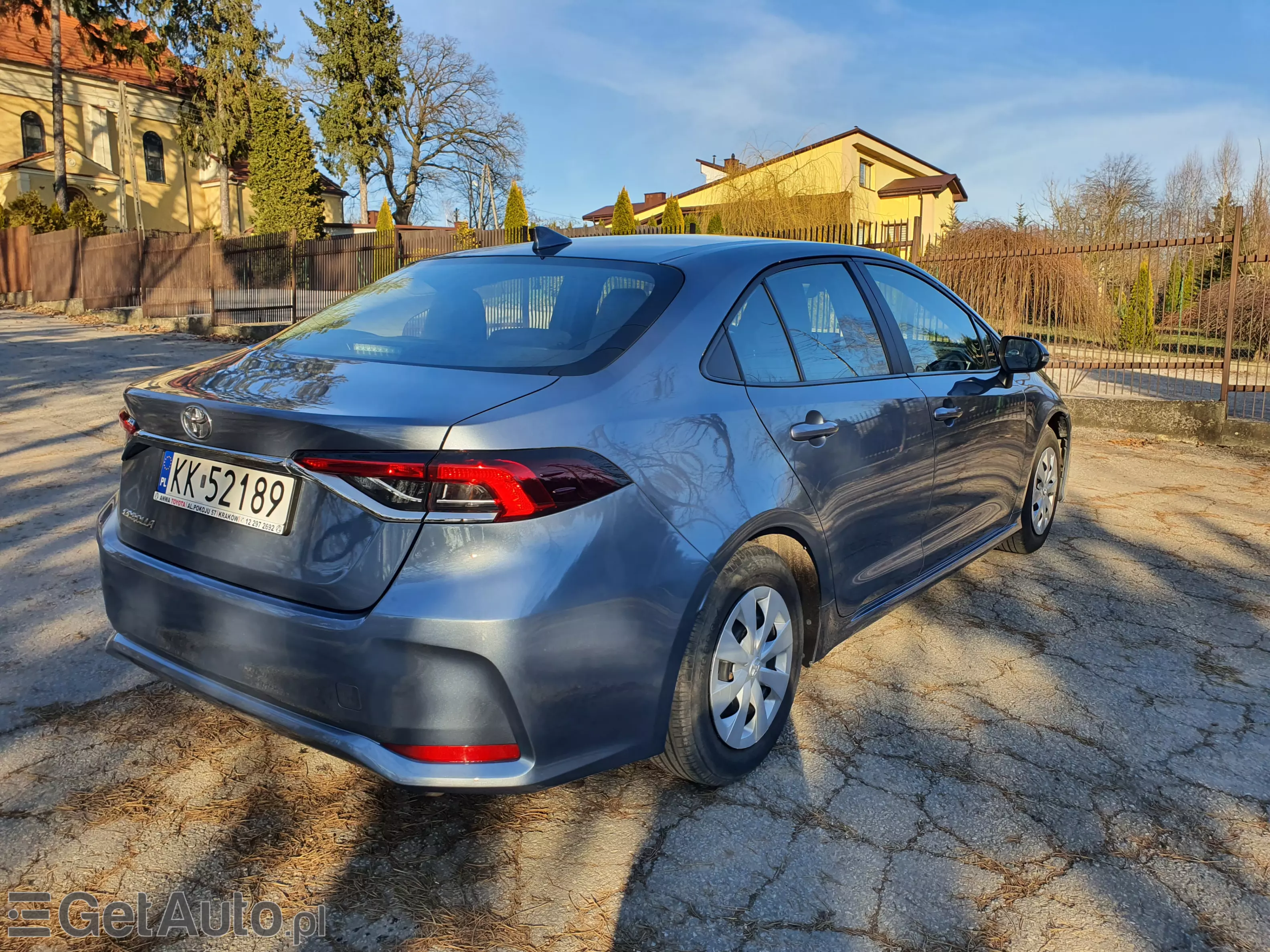 TOYOTA Corolla Active