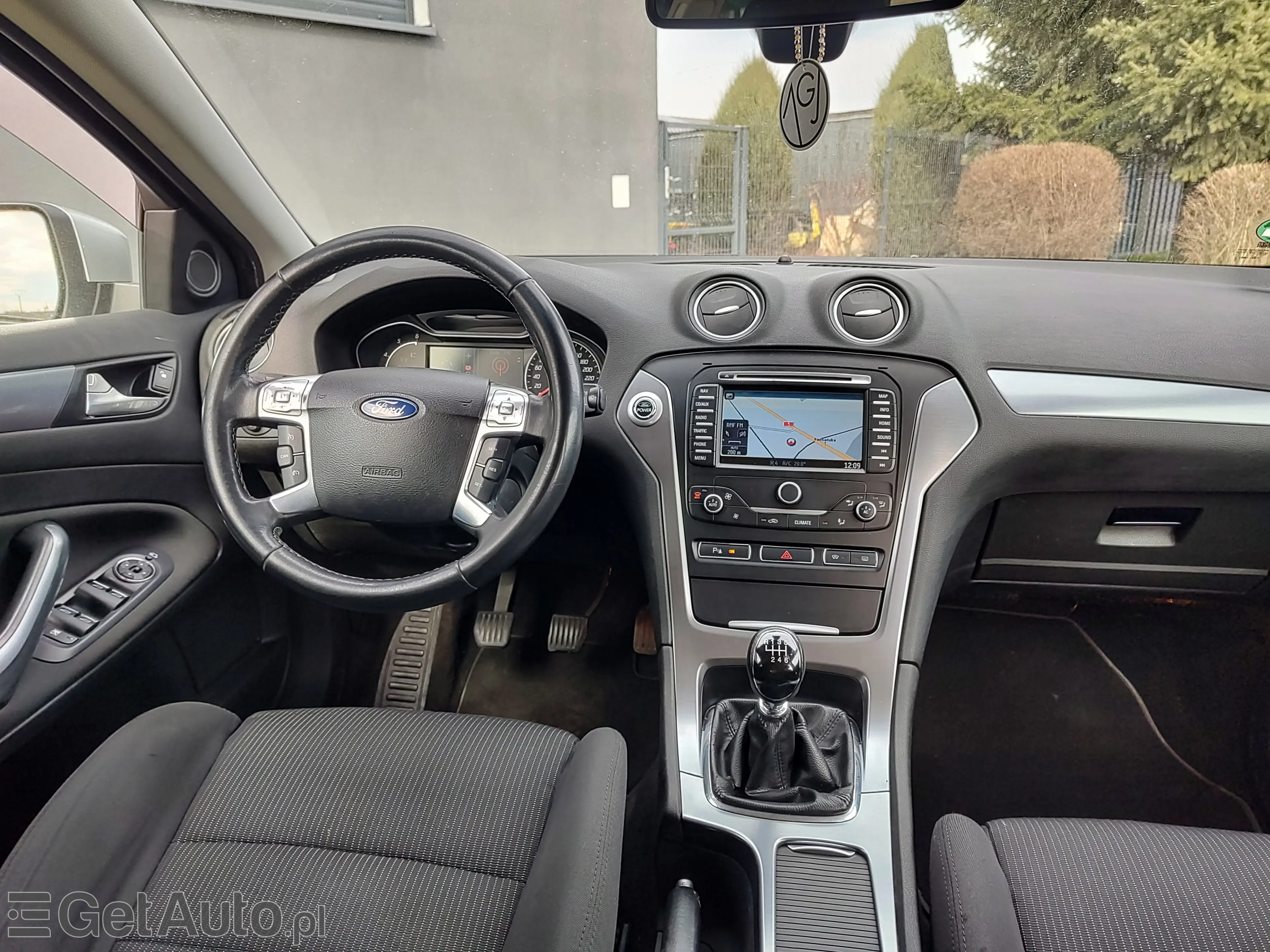 FORD Mondeo Titanium