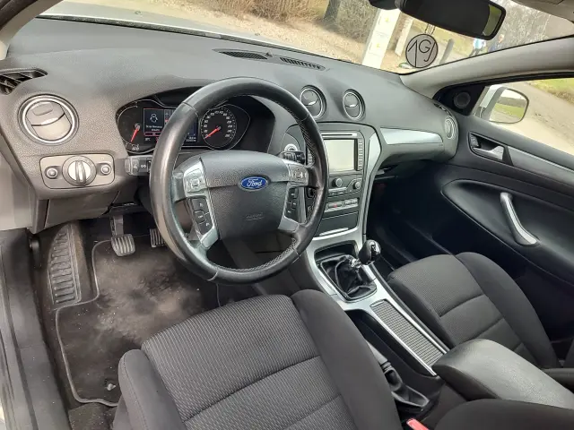 FORD Mondeo Titanium