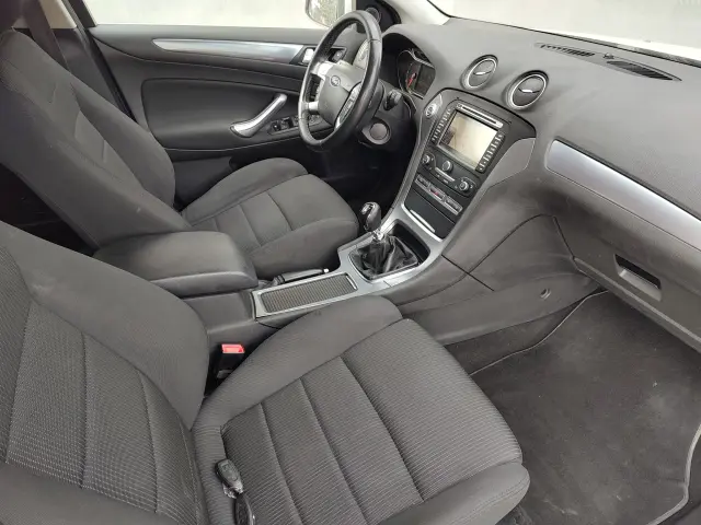 FORD Mondeo Titanium