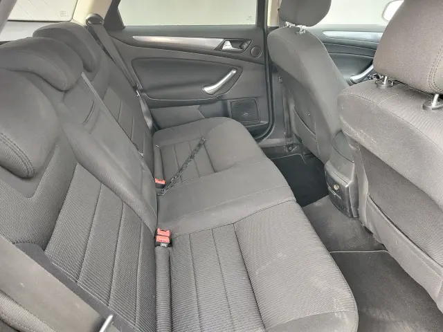 FORD Mondeo Titanium