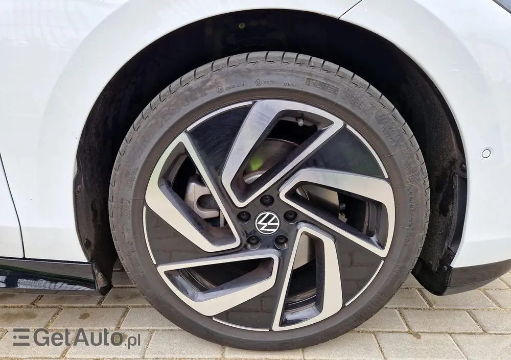 VOLKSWAGEN ID.7 77kWh Pro
