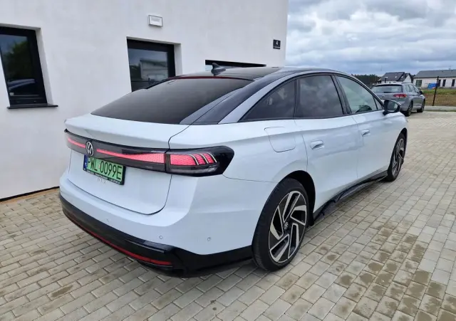 VOLKSWAGEN ID.7 77kWh Pro