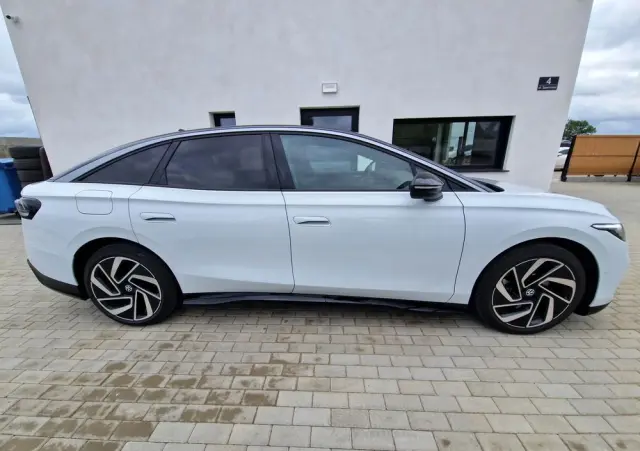 VOLKSWAGEN ID.7 77kWh Pro