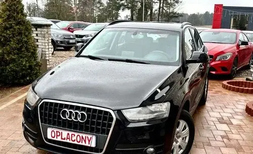 AUDI Q3 