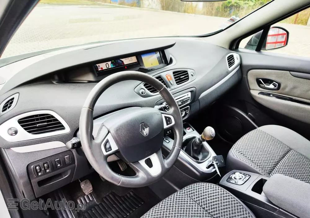 RENAULT Scenic 1.5 dCi Life