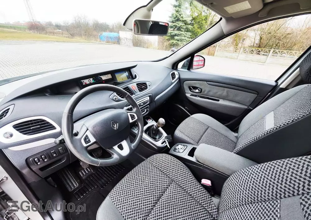 RENAULT Scenic 1.5 dCi Life
