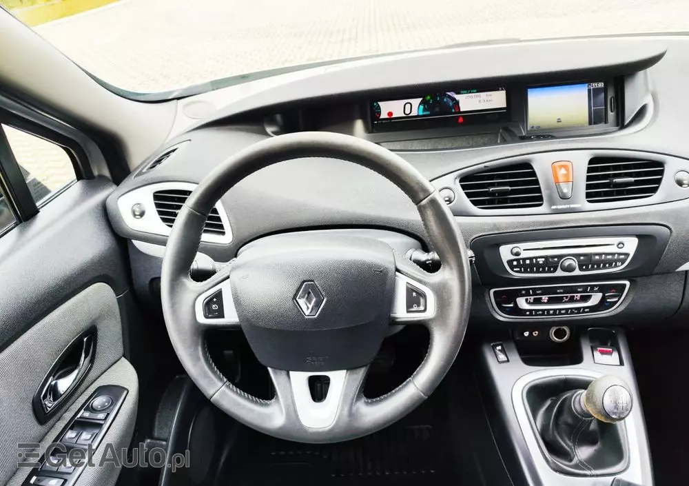 RENAULT Scenic 1.5 dCi Life