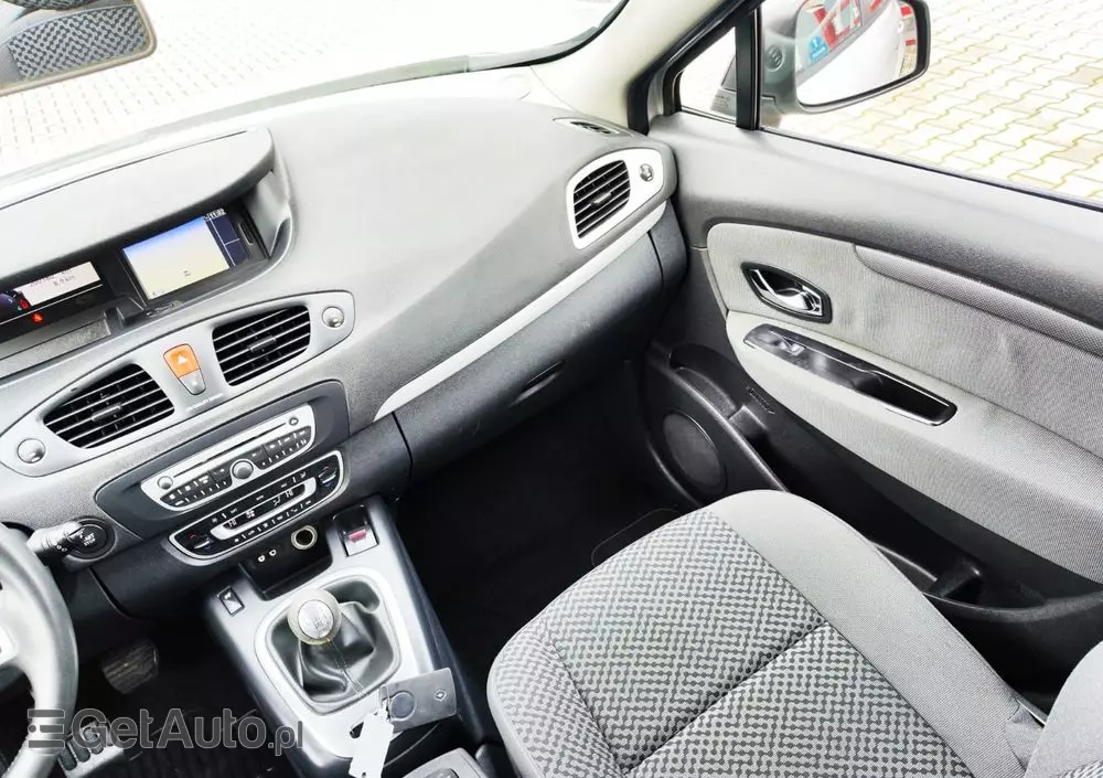 RENAULT Scenic 1.5 dCi Life