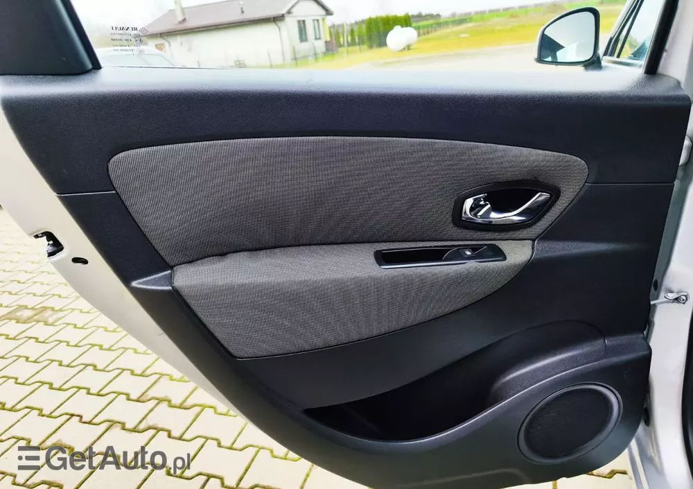 RENAULT Scenic 1.5 dCi Life