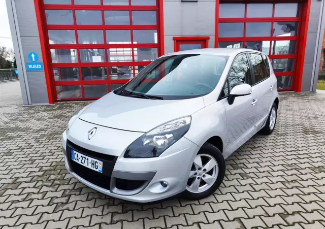 RENAULT Scenic 1.5 dCi Life