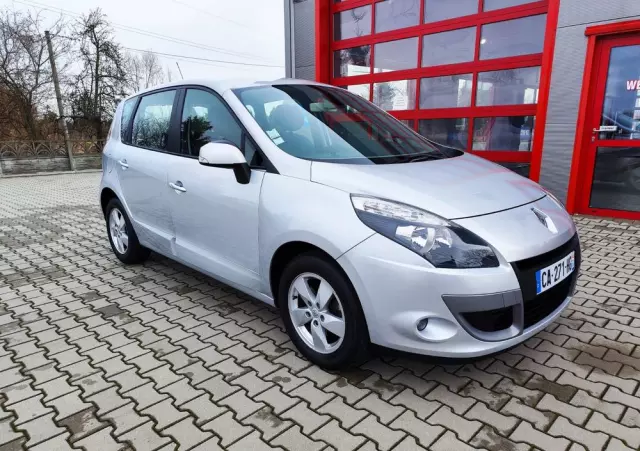 RENAULT Scenic 1.5 dCi Life