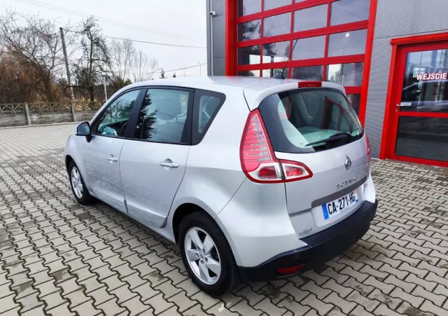 RENAULT Scenic 1.5 dCi Life