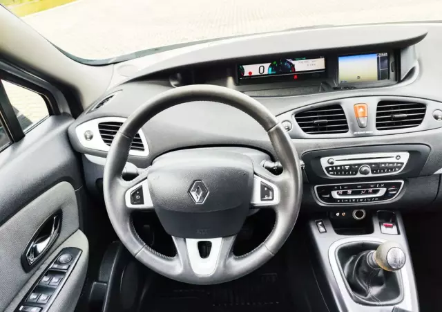 RENAULT Scenic 1.5 dCi Life