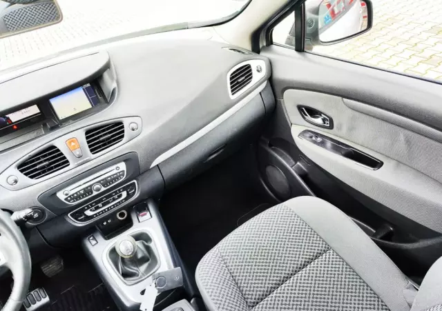 RENAULT Scenic 1.5 dCi Life