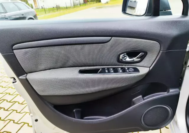 RENAULT Scenic 1.5 dCi Life