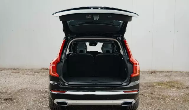 VOLVO Xc 90 