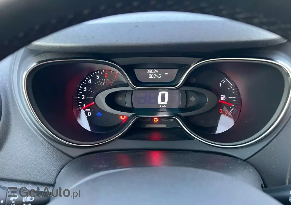 RENAULT Captur (ENERGY) TCe 90 LIMITED