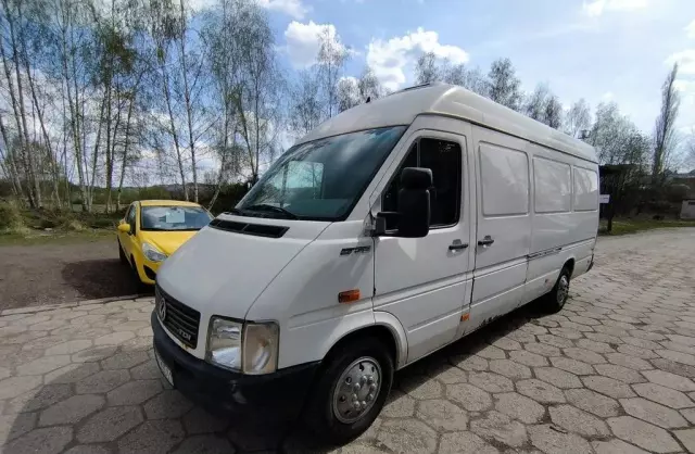 VOLKSWAGEN LT 