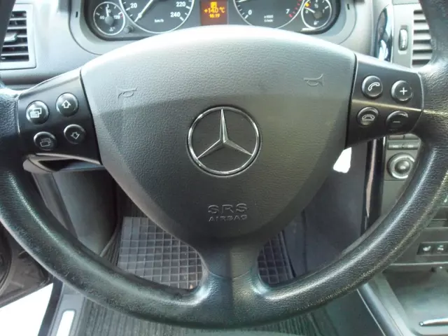 MERCEDES-BENZ Klasa A 