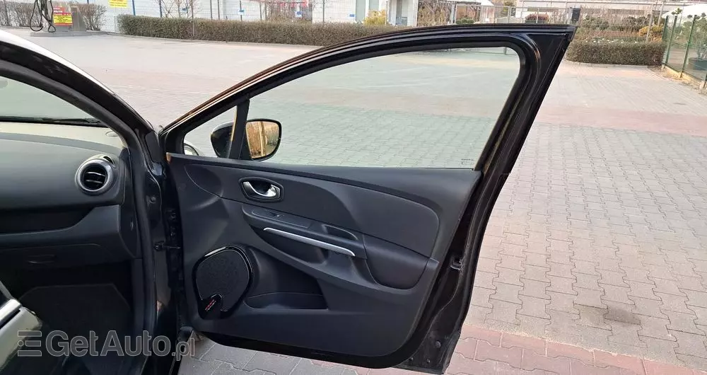 RENAULT Clio 0.9 Energy TCe Dynamique