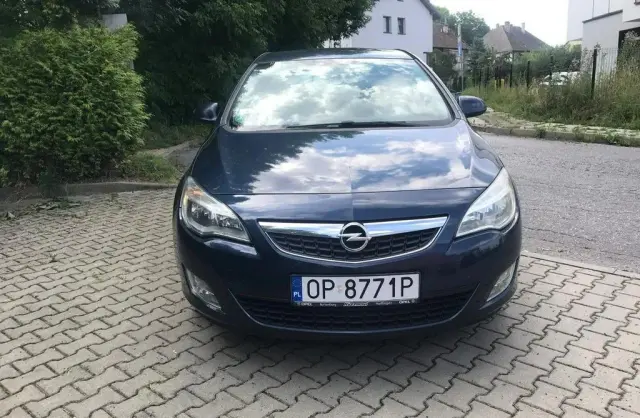 OPEL Astra 