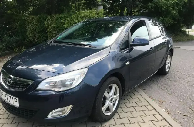 OPEL Astra 