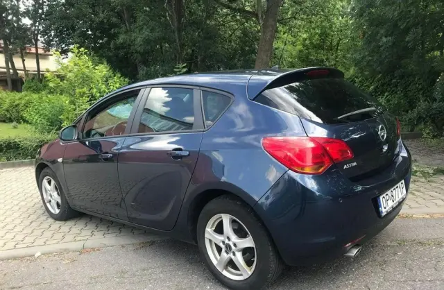 OPEL Astra 